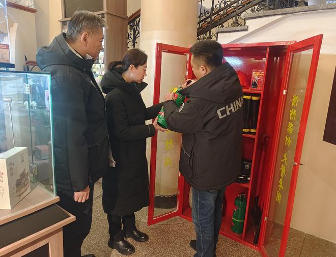 春节我在岗 哈尔滨索菲亚景区暖心守护(图3)