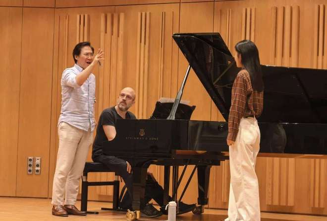 中国艺术歌曲唱响“巴赫之城”莱比锡 廖昌永携上音师生续写音乐双城记忆(图6)