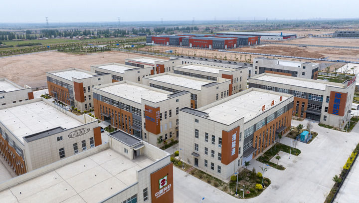 九游娱乐：聚人气 拓市场 共奋进——“塞上江南”经济焕发新活力(图13)