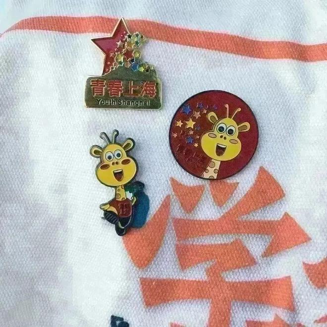 上海书展现场他们拼了！(图5)