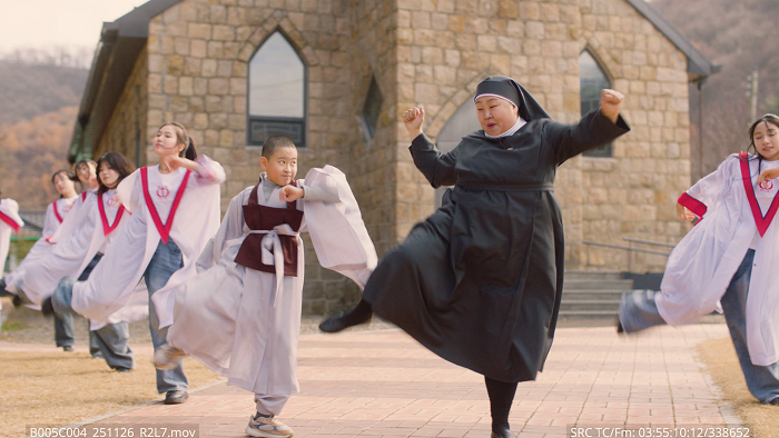 韩国电影《佛祖举手：前传》预热MV爆火 中韩全网播放破亿(图3)